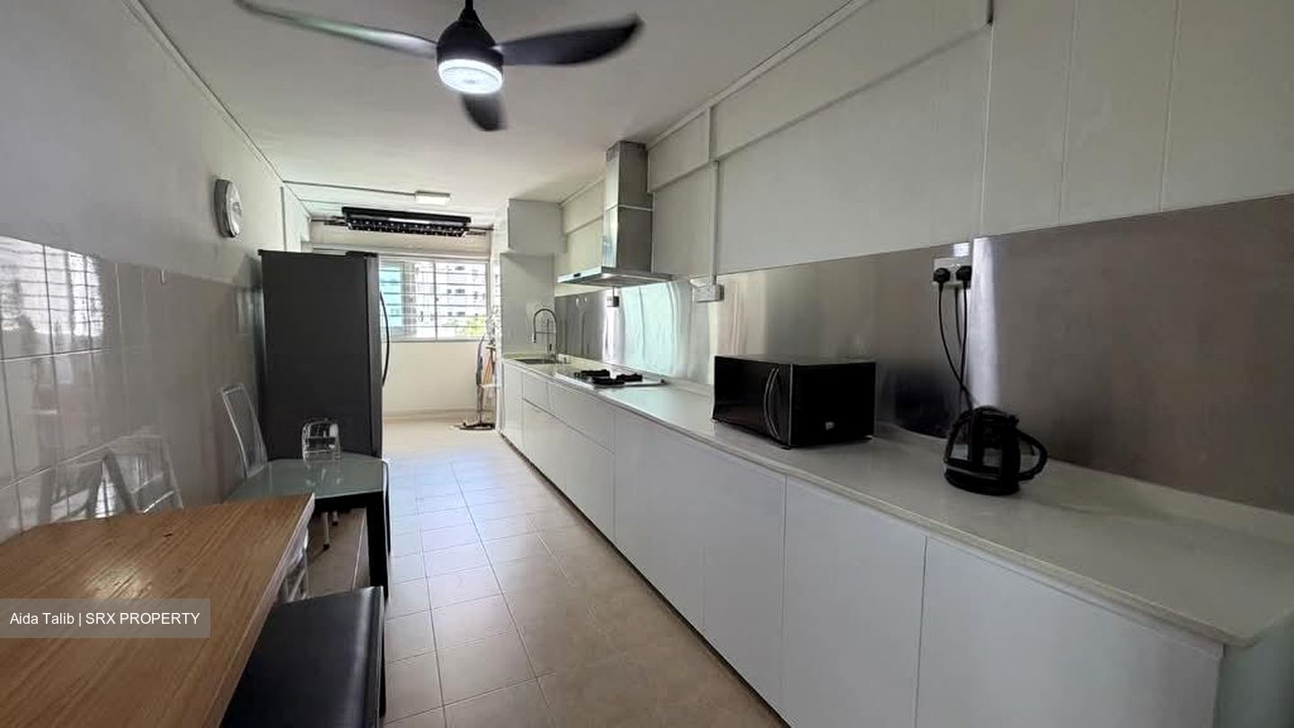 Blk 121 Chong Pang View (Yishun), HDB 4 Rooms #559895051